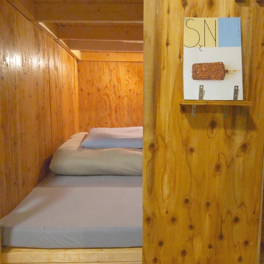 Tonarino Hostel For Backpackers Кобе Экстерьер фото